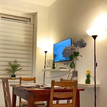 Central Private Apartment-7Pax Budapest Eksteriør billede