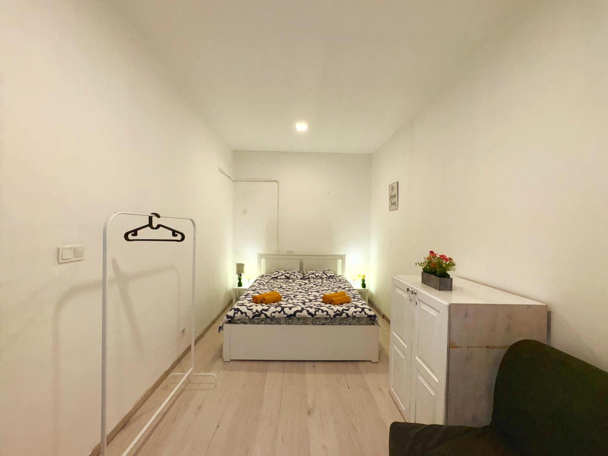 Central Private Apartment-7Pax Budapest Eksteriør billede