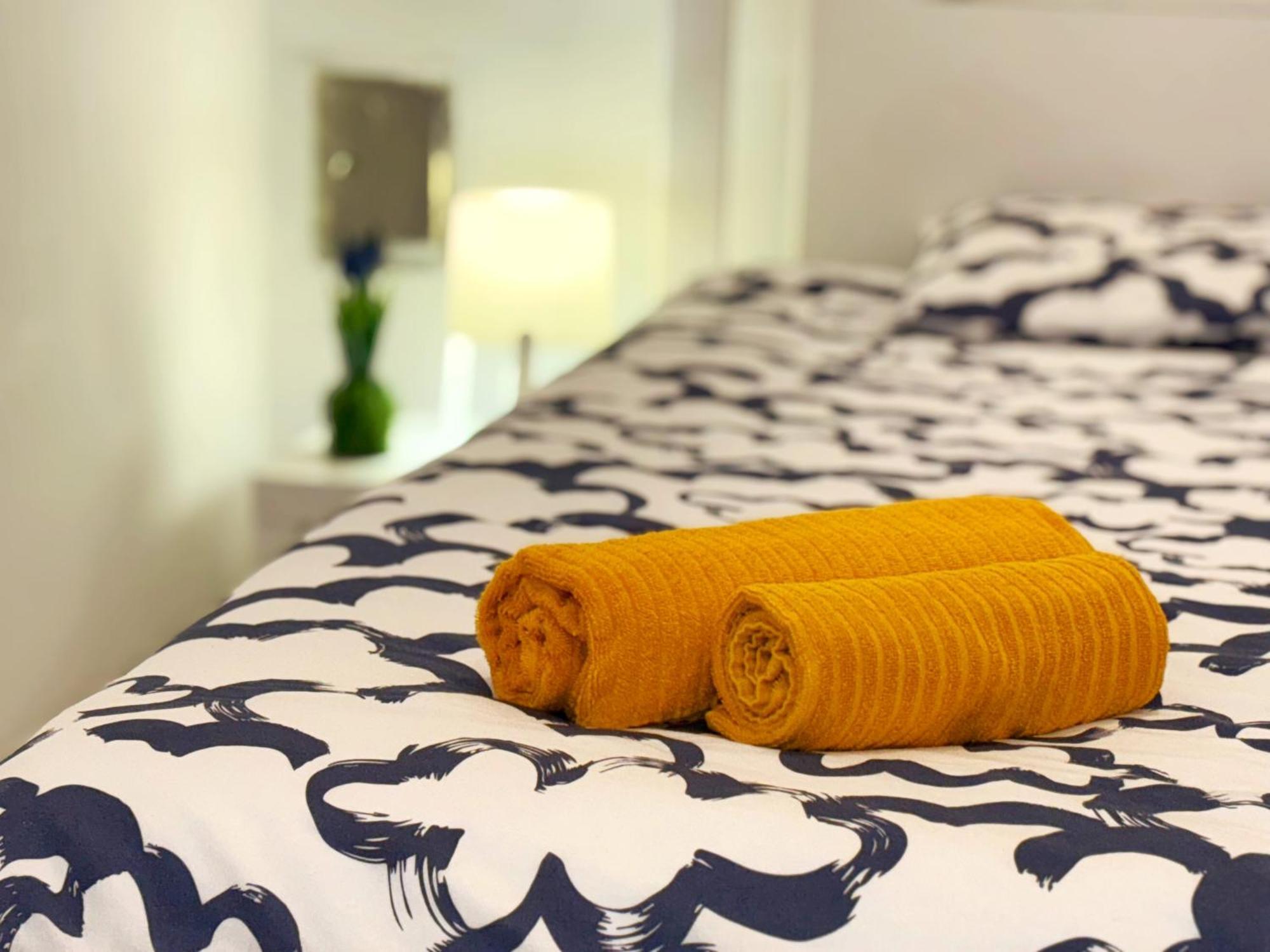 Central Private Apartment-7Pax Budapest Eksteriør billede