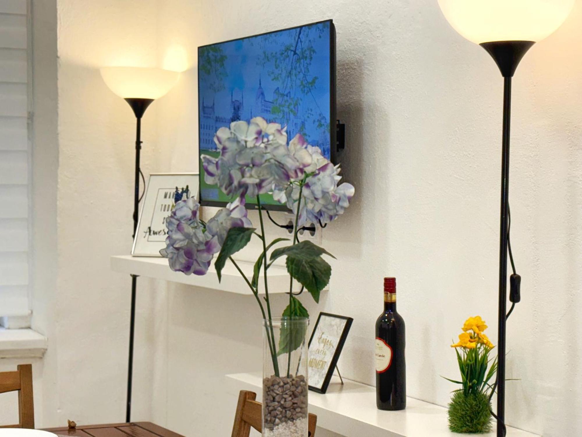 Central Private Apartment-7Pax Budapest Eksteriør billede